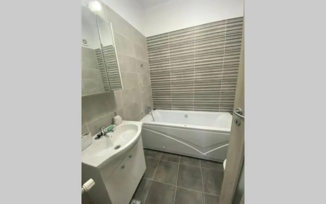 Apartament - Drumul Taberei Parc Residence