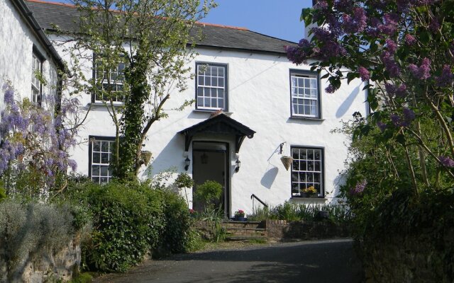 Stratton Gardens Guest House