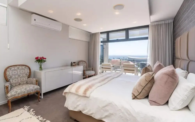 Ocean Views 5 Bedroom Apartments