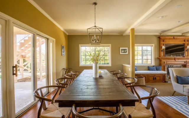 Willow by Avantstay Mountain Views - See Hot Air Balloons From Pool
