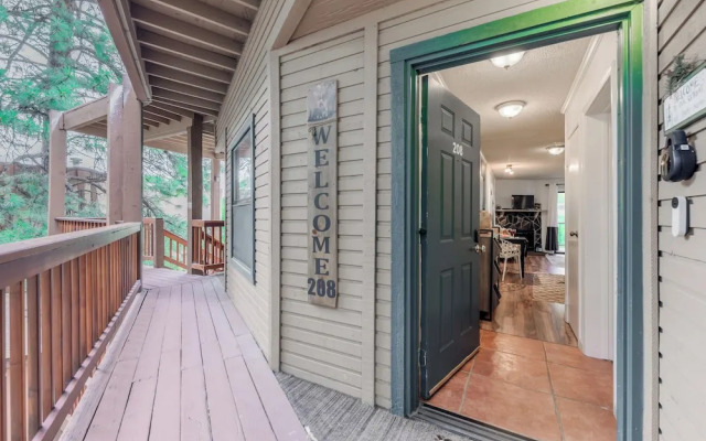 Canyon Creek Lodge 208 - Wildcat Den