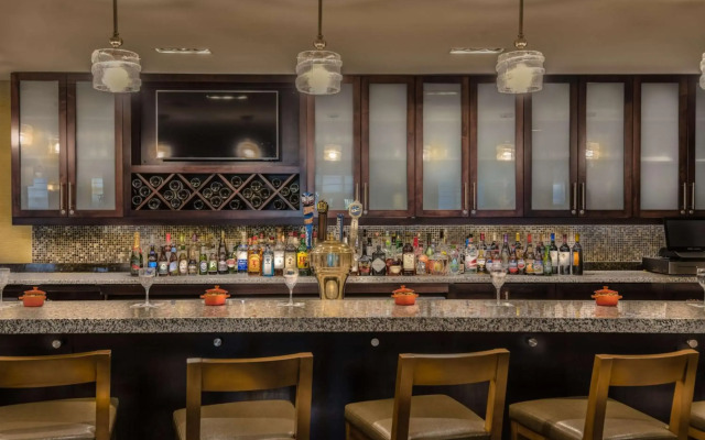 Hilton Garden Inn Reagan National Airport
