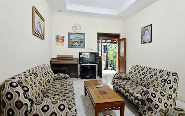 ZEN Rooms Sabana Urip Sumoharjo