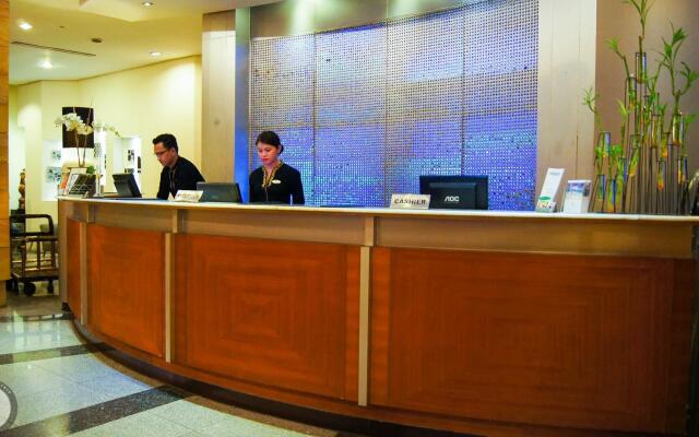 Greenhills Elan Hotel