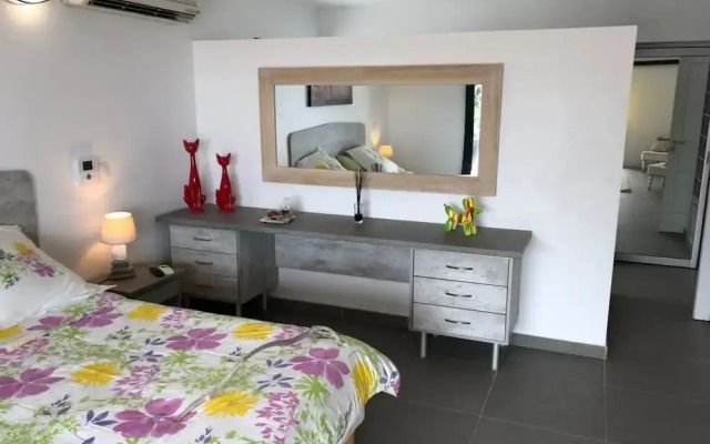 Villa Mary Island