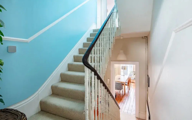 Cozy 2BR Near Notting Hill & Hyde Park