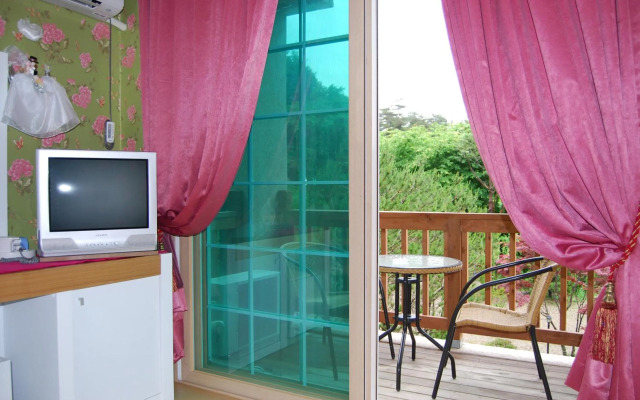 Shinevalley Pension & Hotel