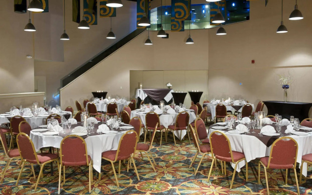 DoubleTree by Hilton Holland