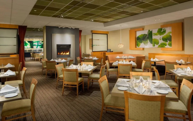 Crowne Plaza San Francisco Airport by IHG