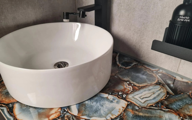 Апартаменты ROOMY APARTS на улице Овражная