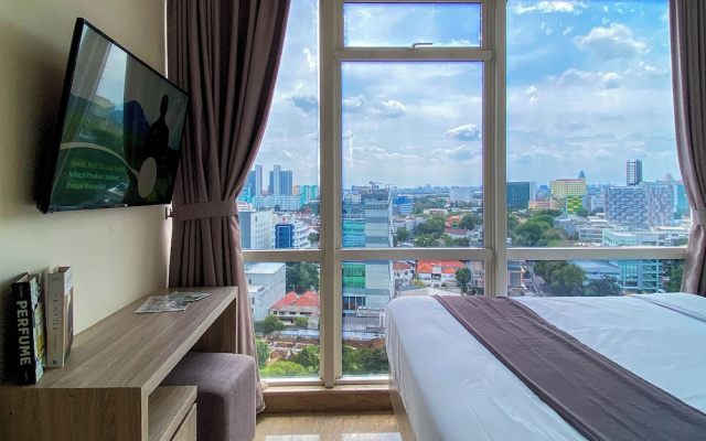 Comfy And Spacious 2Br At Menteng Park Apartment
