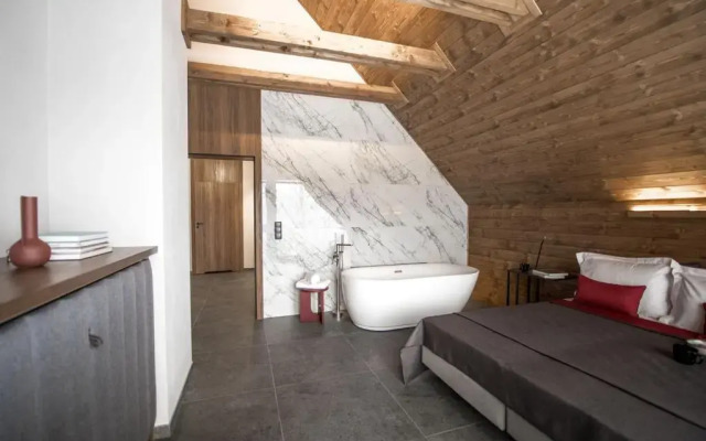 Aspen Deluxe Residence