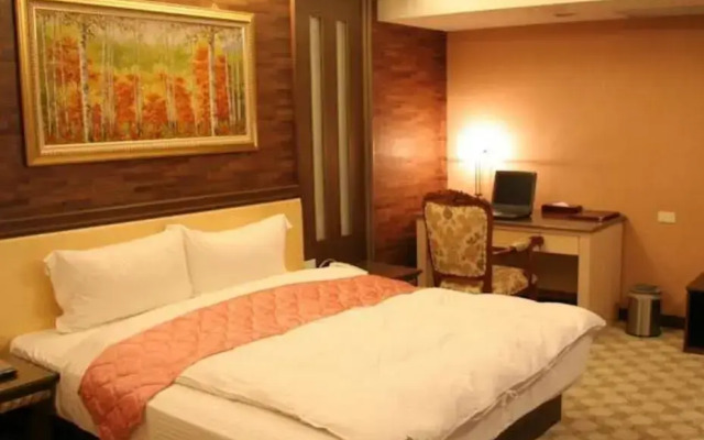 Esquire Hotel