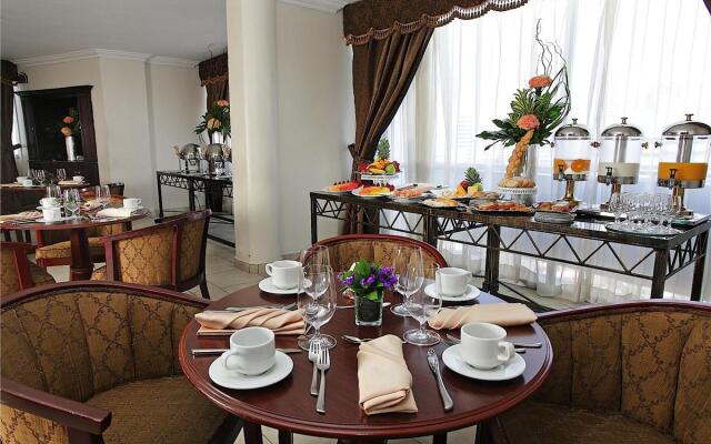Renaissance Panama City Hotel