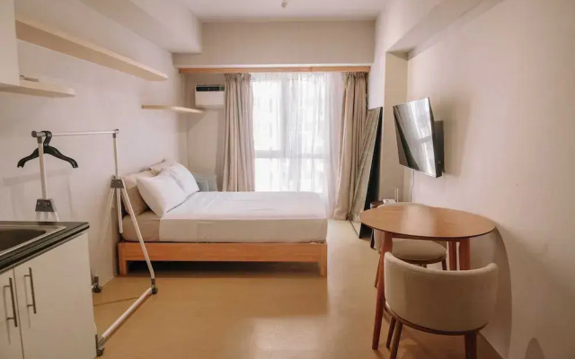 Serene Zen Studio Retreat