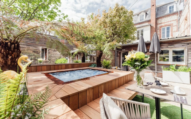 La Villa 10