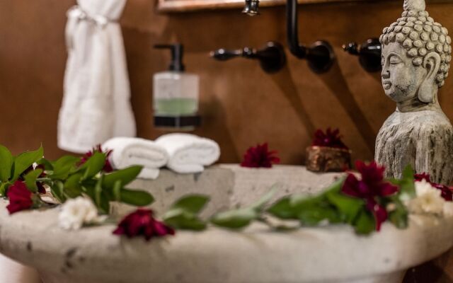 Artesana – Privately Owned Rosewood Residence