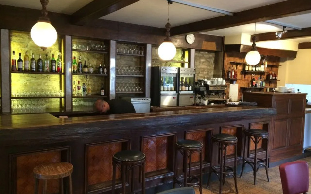 Logis Les Terrasses de Corton