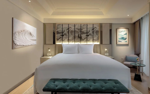 La Siesta Premium Lakeside