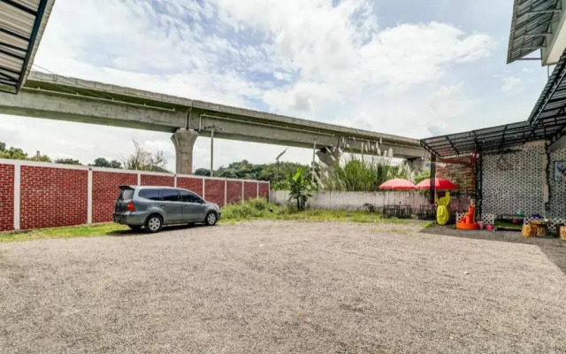 OYO 91023 Salsabilla Guest House Syariah