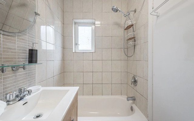 The Best Private Bedroom In Plateau Mont-Royal
