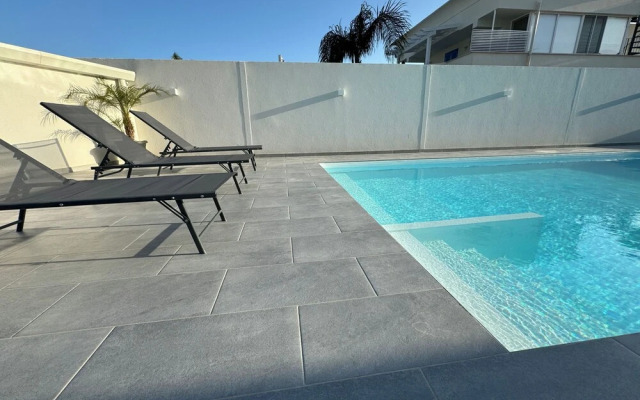 Onda Bianca Luxury Apartments