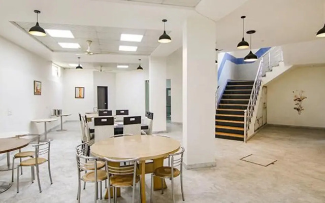 Fabhotel Sr 68