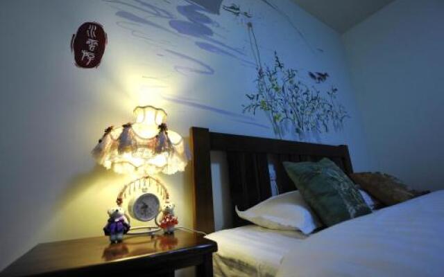 Lotus Landing Hostel