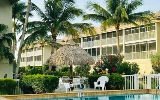 Sanibel Siesta on the Beach Unit 401 2 Bedrooms 2 Bathrooms Condo