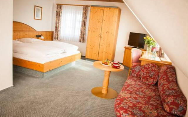 Landhotel & Gaststuben Zum Hasen