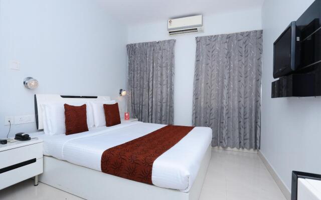 Capital O 10611 Hotel Malabar Illam