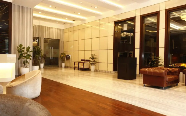 Plutos Hotel