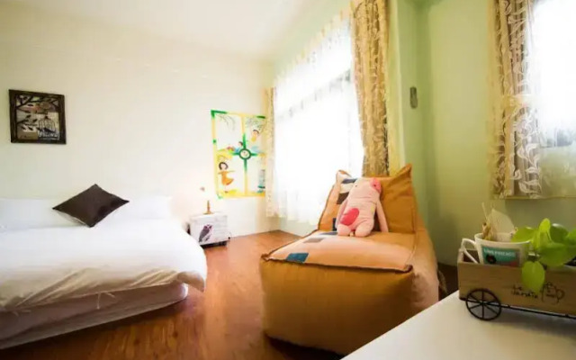 E-Phone Guesthouse