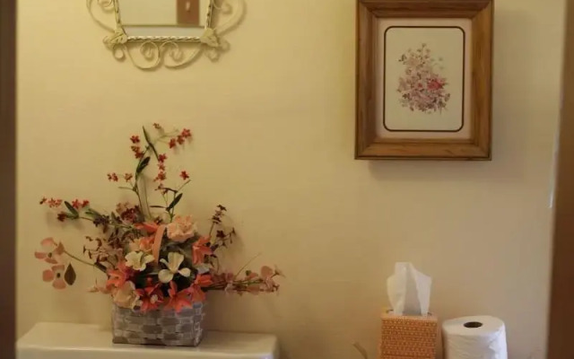 Historic Smith Hotel B&B