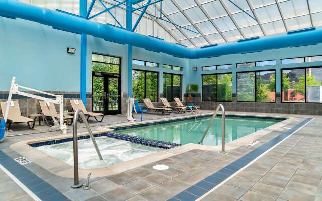 Comfort Suites Southfield/Detroit