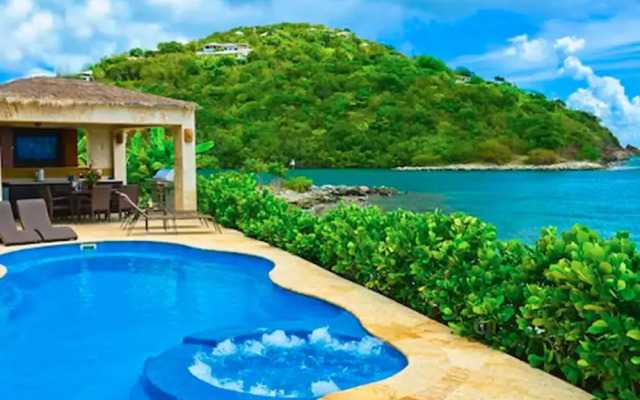 Sea Shore Allure
