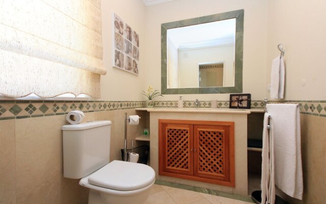 Scenic Apartment - Palheiro Village