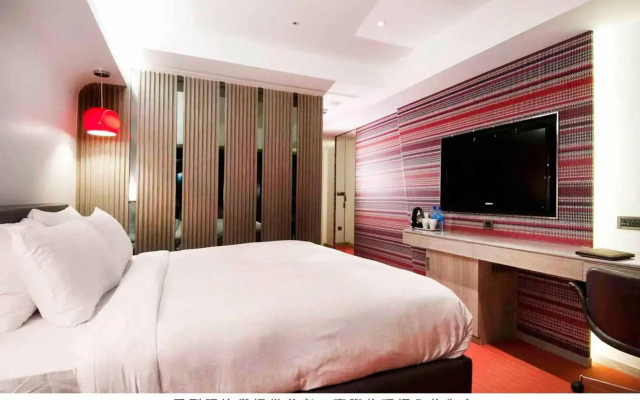 Royal Hotel Group Central Park Branch