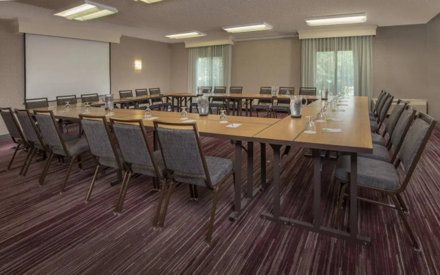 Courtyard by Marriott Rockville