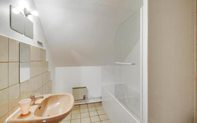 Chic house with babyfoot and gym