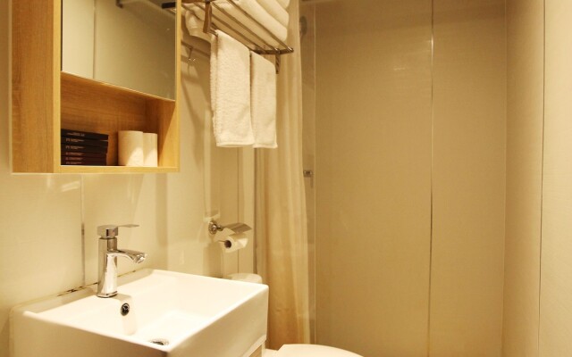 Beijing Hyde Courtyard Hotel