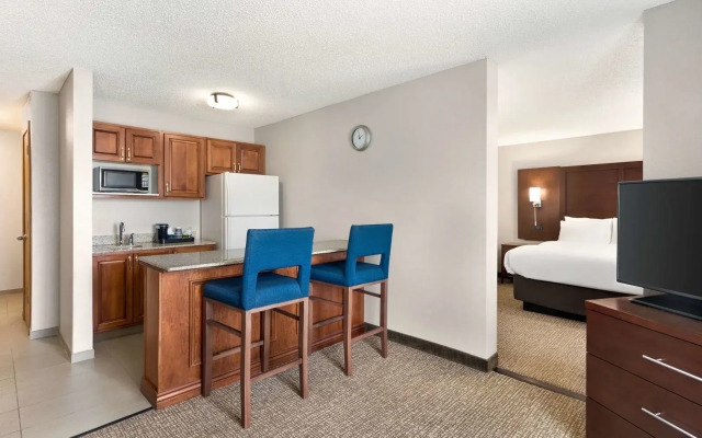 Country Inn & Suites by Radisson, Stillwater, MN
