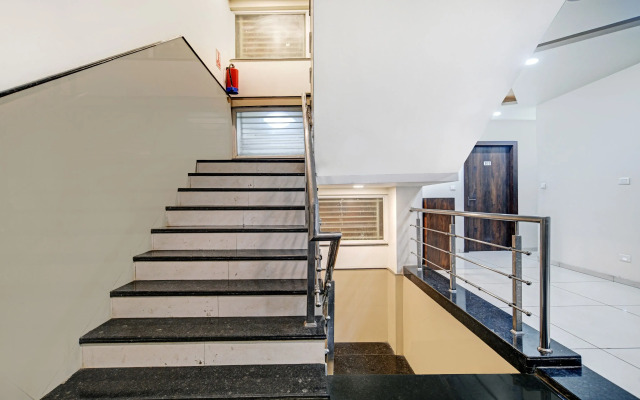 Treebo Atithi Comforts Inn