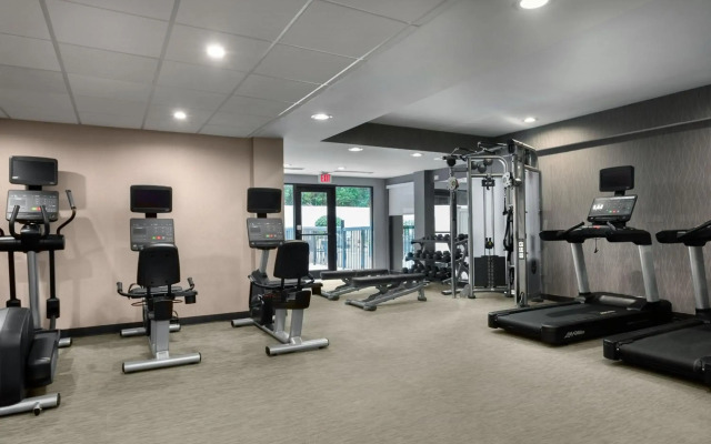 Courtyard by Marriott Winston-Salem Hanes Mall