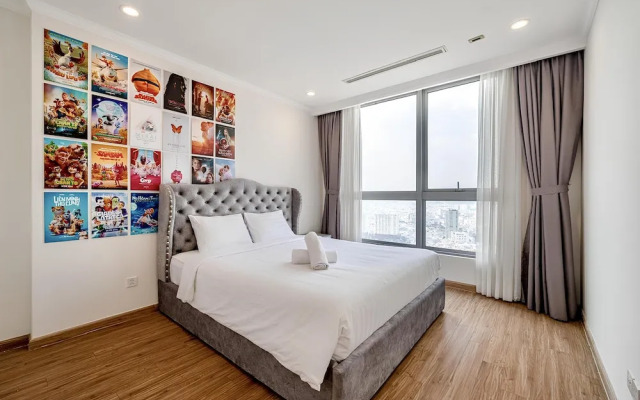 Landmark 81 - Sun Megalight Apartment