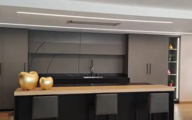 Luxury Apartment With Private Jacuzzi