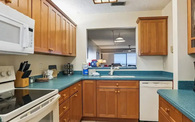 Ocean View 3BR Condo-amenities Free Tix