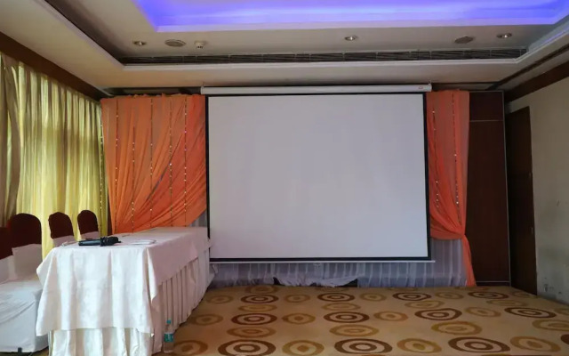 Best Western Sky City