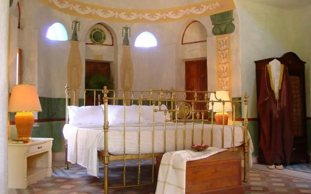 Al Moudira Hotel