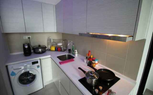 Sinar Rasa Homestay at I-Soho, I-City